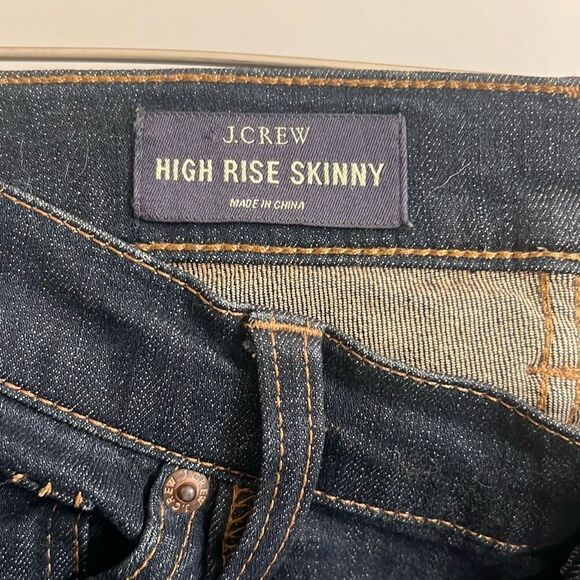 ✨J.CREW High Rise Skinny Sz 27 Jeans Dark wash✨ - Picture 7 of 8